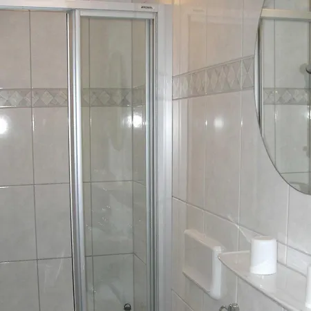 Ads-fewo 12 Gehminuten Bis Zum Ostseestrand * Zempin